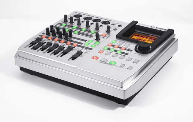 FOSTEX フォステクス MR-8 デジタルマルチトラッカー MR-8HD | Fostex(フォステクス)