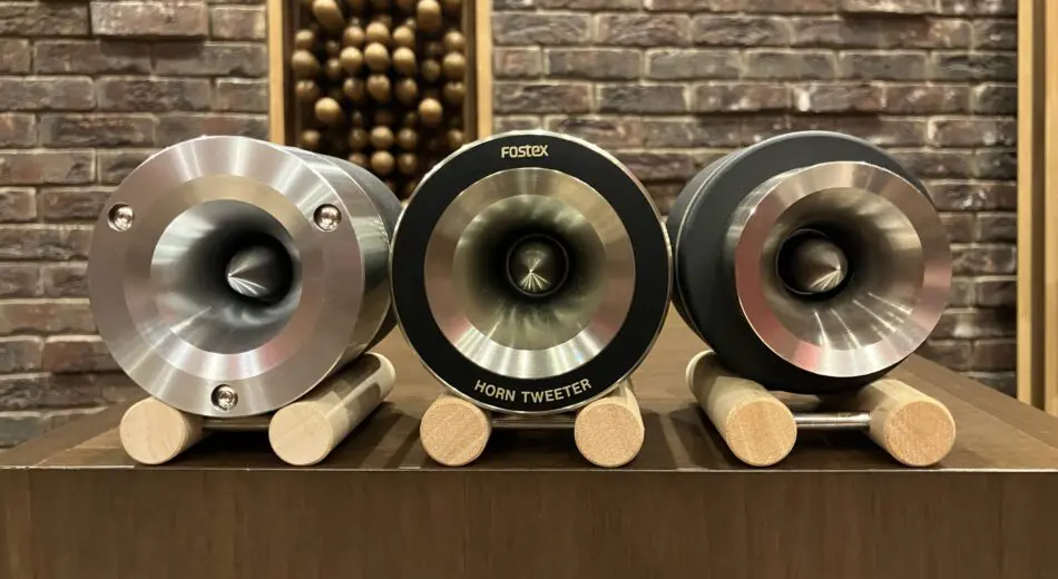 ≪対談≫「T925A-STを聴く──歴代T925系との系譜を辿る」 | Fostex